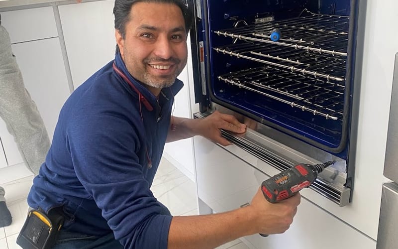 APPLIANCE SERVICE TECHNICIAN - THE BEST DECISION OF MY LIFE · Appliance Technical Institute of Canada Inc.