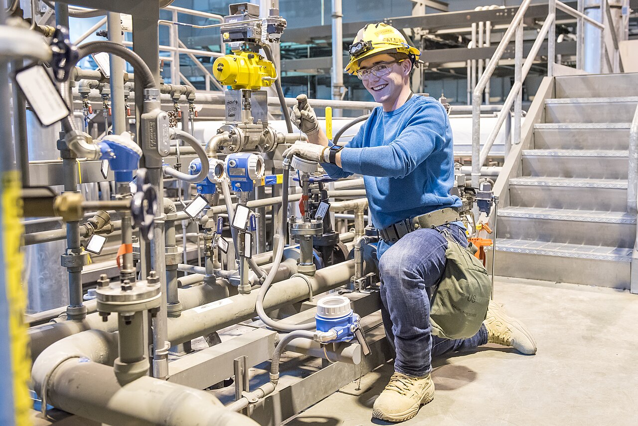 Blue Grass Chemical Agent-Destruction Pilot Plant Instrumentation and Controls Technician (49060275357)
